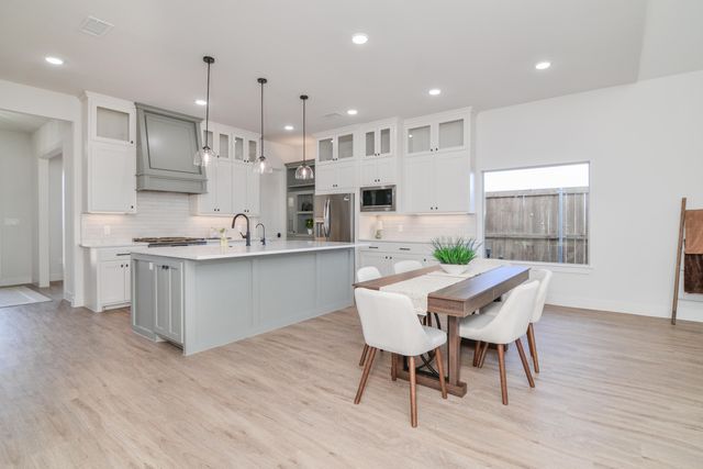13801 Uxbridge Avenue, Lubbock, TX 79424