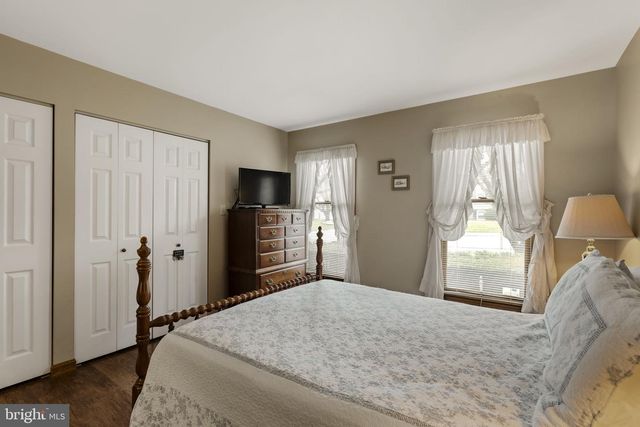 23 EASTBROOKE DR, Ephrata, PA 17522