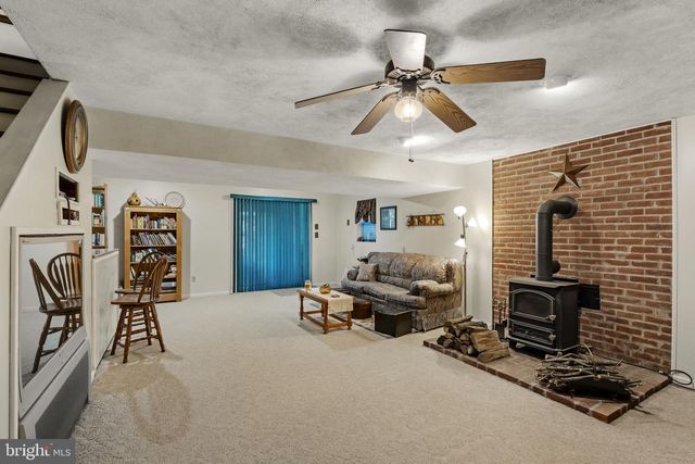 23 EASTBROOKE DR, Ephrata, PA 17522