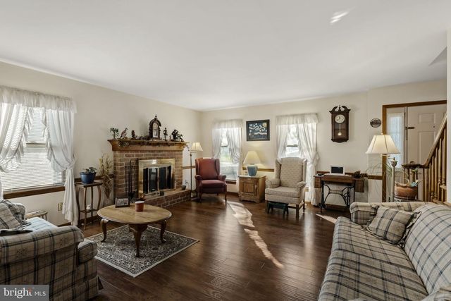 23 EASTBROOKE DR, Ephrata, PA 17522