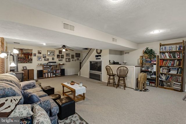 23 EASTBROOKE DR, Ephrata, PA 17522