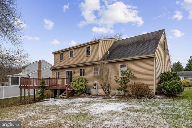 23 EASTBROOKE DR, Ephrata, PA 17522