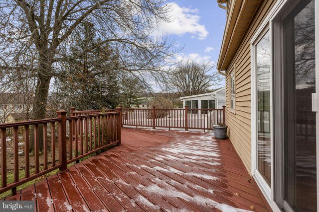 23 EASTBROOKE DR, Ephrata, PA 17522