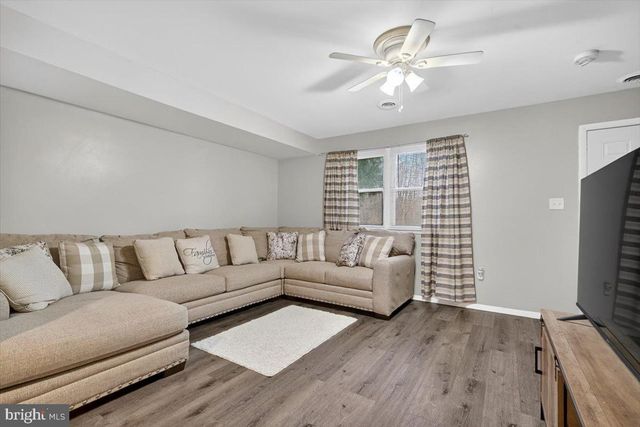 4211 W 5TH ST, Marcus Hook, PA 19061