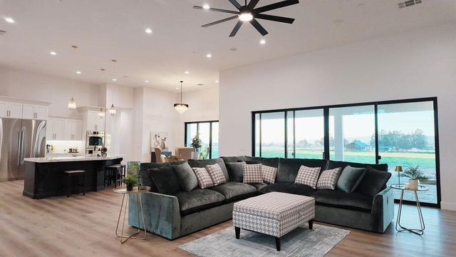 600 Torrano Court, Hollister, CA 95023