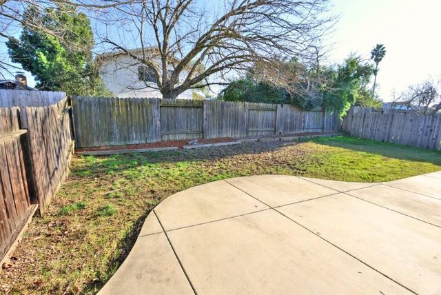 4406 Tallyho Dr, Sacramento, CA 95826