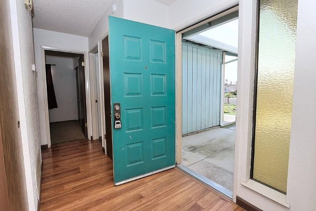 4406 Tallyho Dr, Sacramento, CA 95826