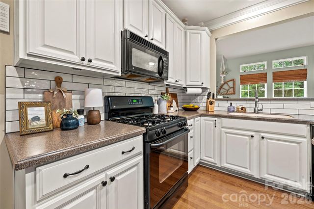 557 Fair Oaks Drive, Fort Mill, SC 29708