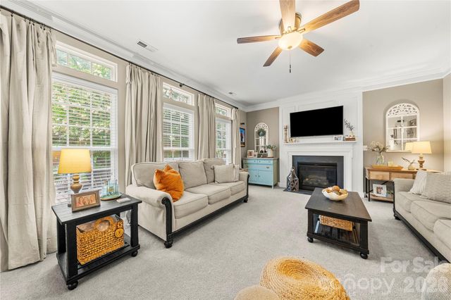 557 Fair Oaks Drive, Fort Mill, SC 29708
