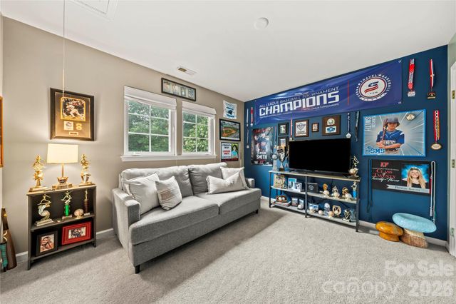 557 Fair Oaks Drive, Fort Mill, SC 29708