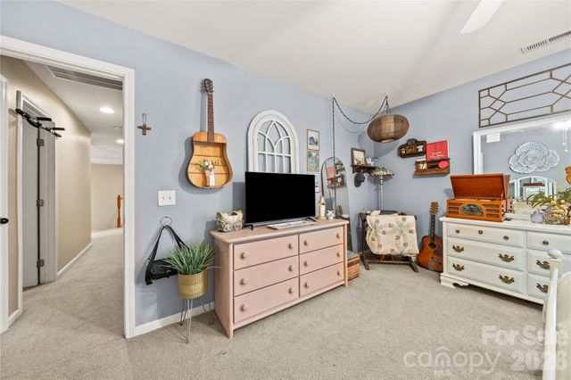 557 Fair Oaks Drive, Fort Mill, SC 29708