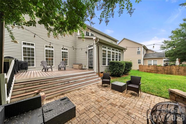557 Fair Oaks Drive, Fort Mill, SC 29708