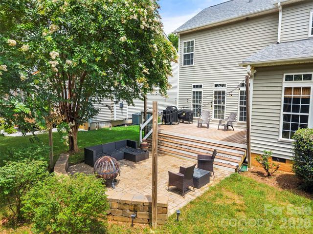 557 Fair Oaks Drive, Fort Mill, SC 29708