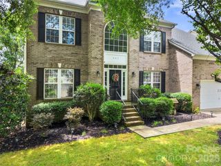 557 Fair Oaks Drive, Fort Mill, SC 29708