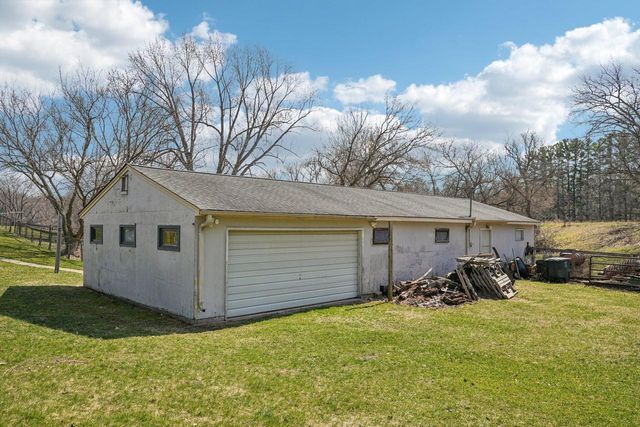 S102W33389 County Road Lo, Mukwonago, WI 53149