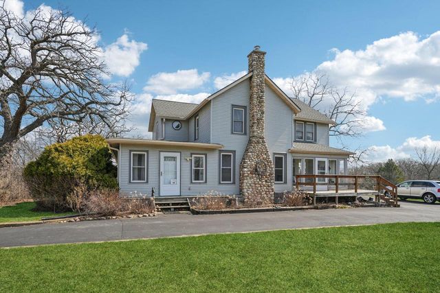 S102W33389 County Road Lo, Mukwonago, WI 53149