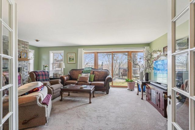 S102W33389 County Road Lo, Mukwonago, WI 53149
