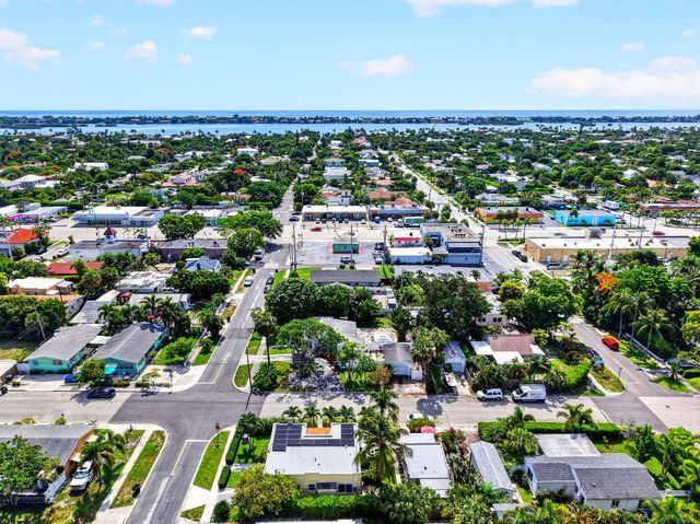 500 Churchill Road, West Palm Beach, FL 33405
