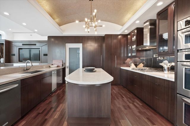 450 E Waterside Drive 3409, Chicago, IL 60601
