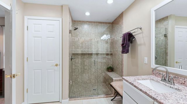 5539 Donatello Drive-92, Fort Wayne, IN 46818