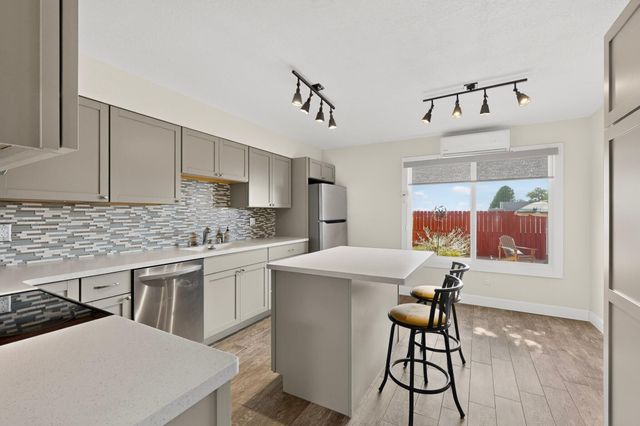 5247 Zurich Place NE, Albuquerque, NM 87111