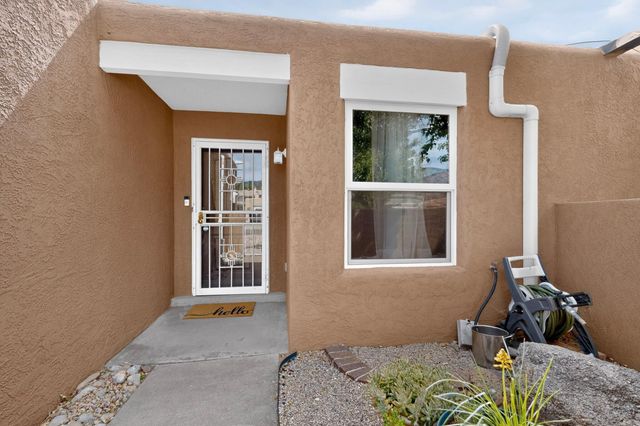 5247 Zurich Place NE, Albuquerque, NM 87111