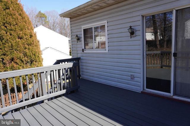 14882 GERANIUM CT, Woodbridge, VA 22193
