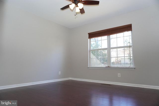 14882 GERANIUM CT, Woodbridge, VA 22193
