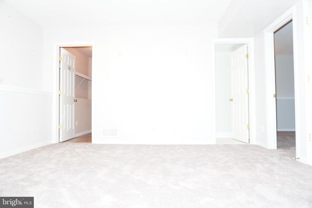 14882 GERANIUM CT, Woodbridge, VA 22193
