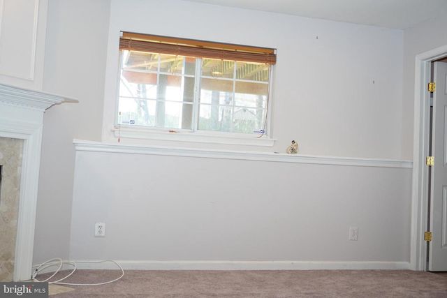 14882 GERANIUM CT, Woodbridge, VA 22193
