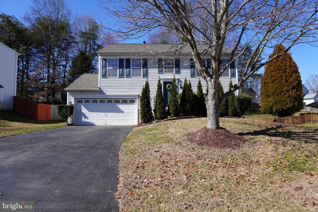 14882 GERANIUM CT, Woodbridge, VA 22193