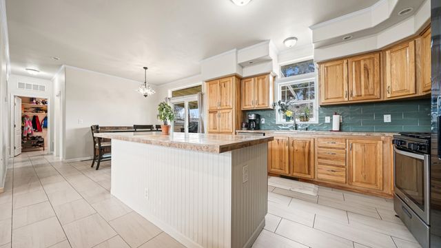 1318 Garfield Street, Loma, CO 81524