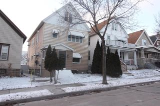 2431 S 9th PLACE #2431A, Milwaukee, WI 53215