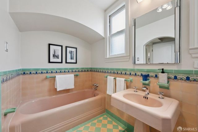 3070 23rd Avenue, San Francisco, CA 94132