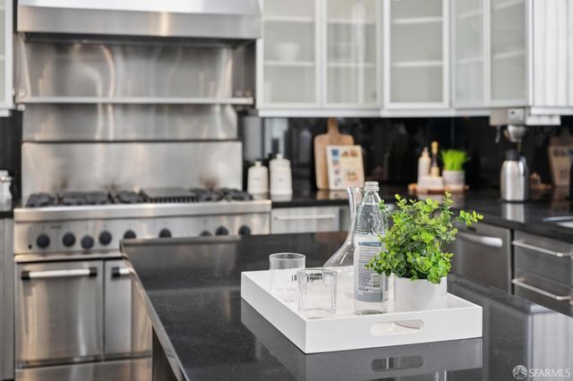 3070 23rd Avenue, San Francisco, CA 94132
