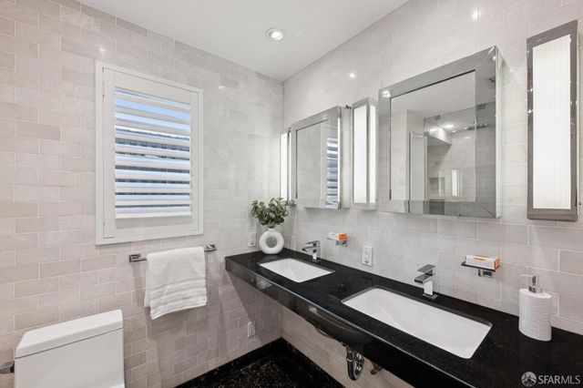 3070 23rd Avenue, San Francisco, CA 94132