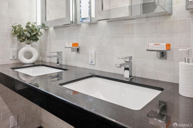 3070 23rd Avenue, San Francisco, CA 94132