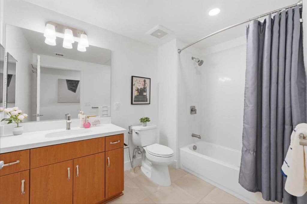 Image 28 of property listing at 42111 Osgood Road 410, Fremont, CA 94539