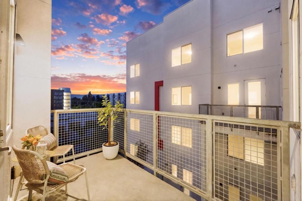 Image 33 of property listing at 42111 Osgood Road 410, Fremont, CA 94539