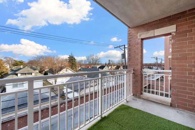 6559 W George Street 309, Chicago, IL 60634