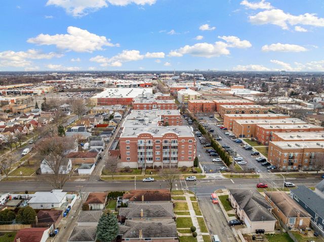 6559 W George Street 309, Chicago, IL 60634