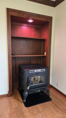 10070 St Rt 132, Pleasant Plain, OH 45162