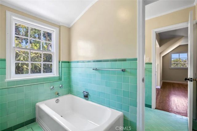 15454 Sutton Street, Sherman Oaks, CA 91403