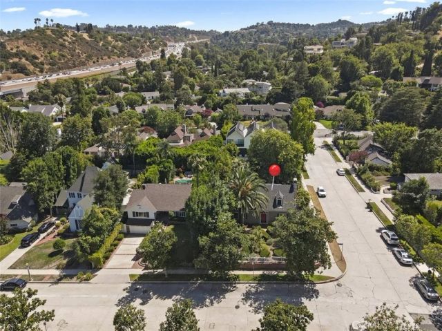 15454 Sutton Street, Sherman Oaks, CA 91403