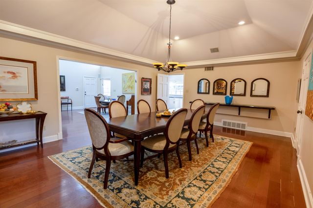 510 BERKELEY SQ, Memphis, TN 38120