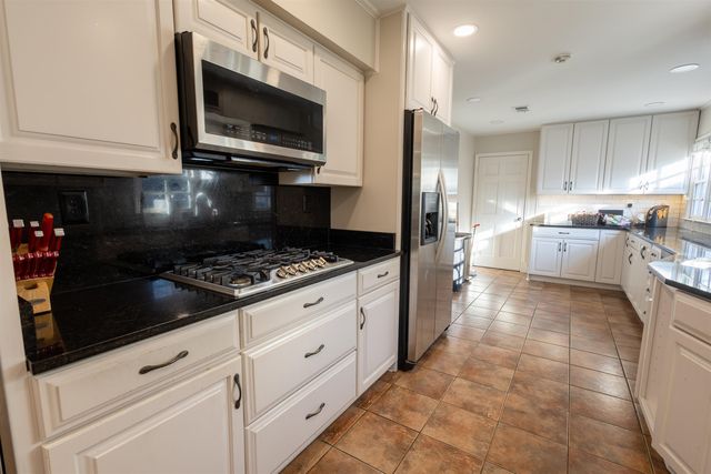 510 BERKELEY SQ, Memphis, TN 38120