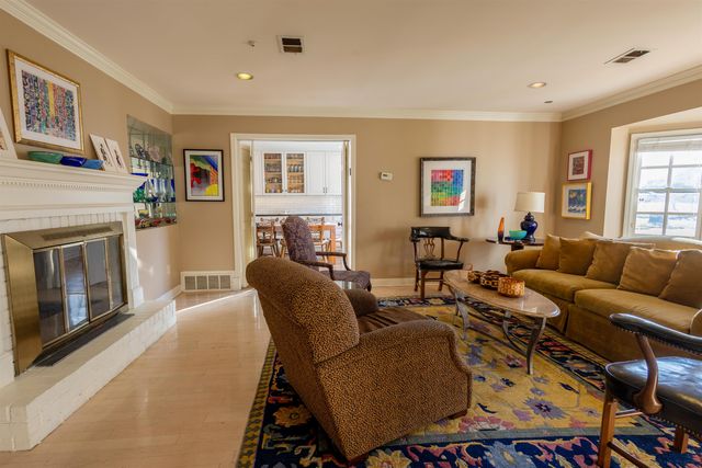 510 BERKELEY SQ, Memphis, TN 38120