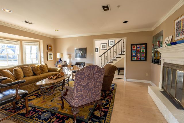 510 BERKELEY SQ, Memphis, TN 38120