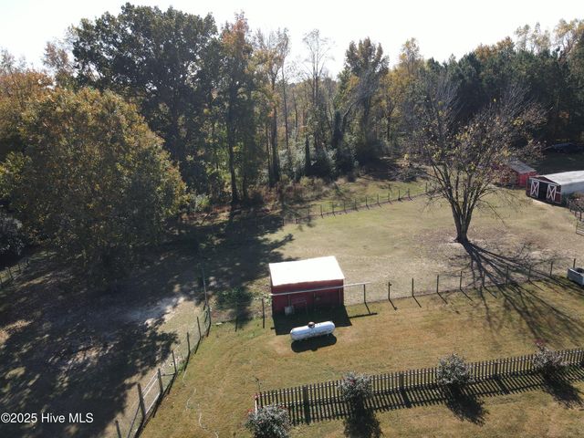 397 Spivey Road, Hobbsville, NC 27946