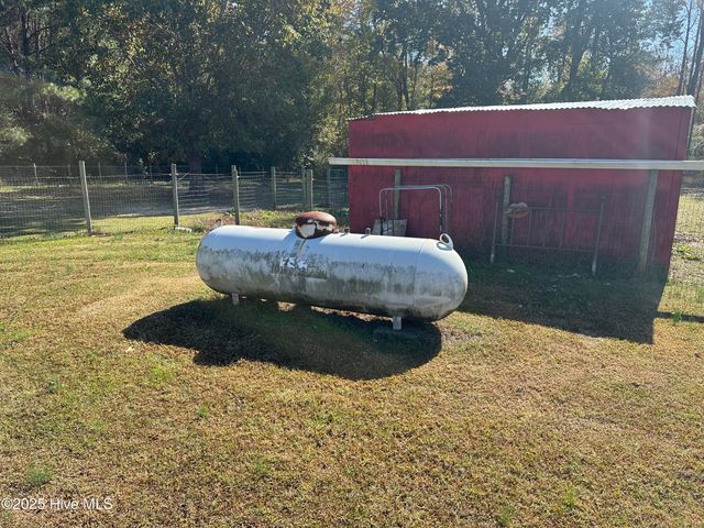 397 Spivey Road, Hobbsville, NC 27946